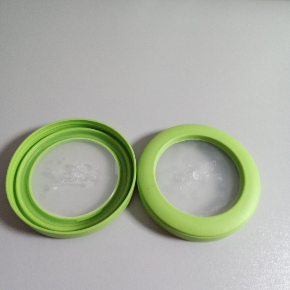 Ball Reusable Plastic Freezer Jar Lids Green Set of 2 for Jam and Food Storage